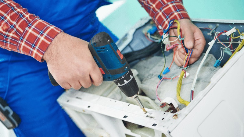 Gümüşova Liebherr servisi orijinal yedek parça kullanımı